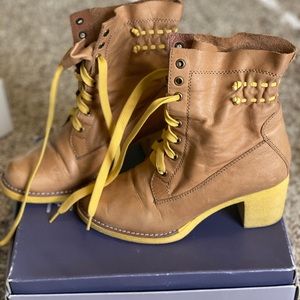 Barely worn Awesome Booties!